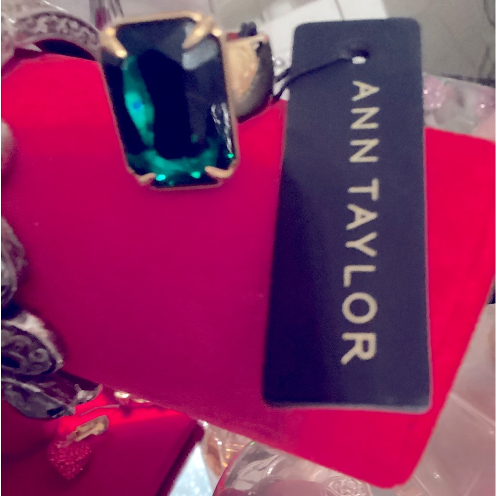 Beautiful Ann taylor cocktail Ring
